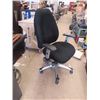 Image 2 : Swivel Office Chair