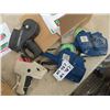 Image 2 : 4 Store Pricing Guns, & Lables & Box o Rags