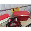 Image 3 : (WE) 3 Cooler & BBQ Utensils w Case