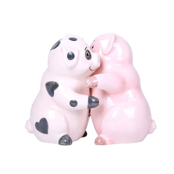 MAGNETIC HUGGING PIGS