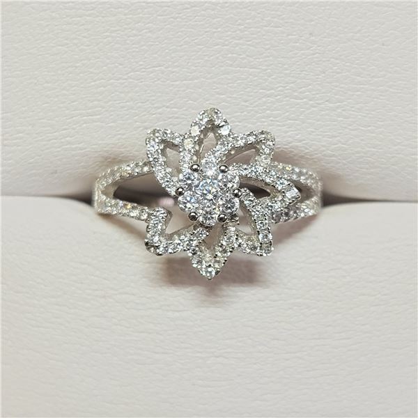 SILVER CZ RING SIZE 8