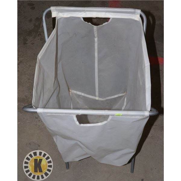 FOLDING LAUNDRY HAMPER