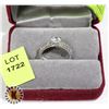 Image 1 : SILVER PLATED FASHION RING WITH CRYSTAL STONES