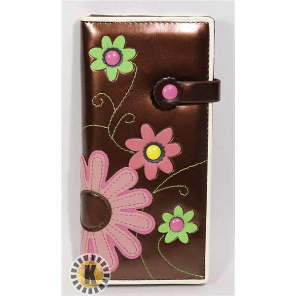 NEW SHAG WEAR WOMENS WALLET