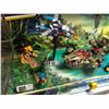 Image 3 : LEGO CHIMA STORE DISPLAY w/ Mini Figures (70115,70003, 70006, 7005)
