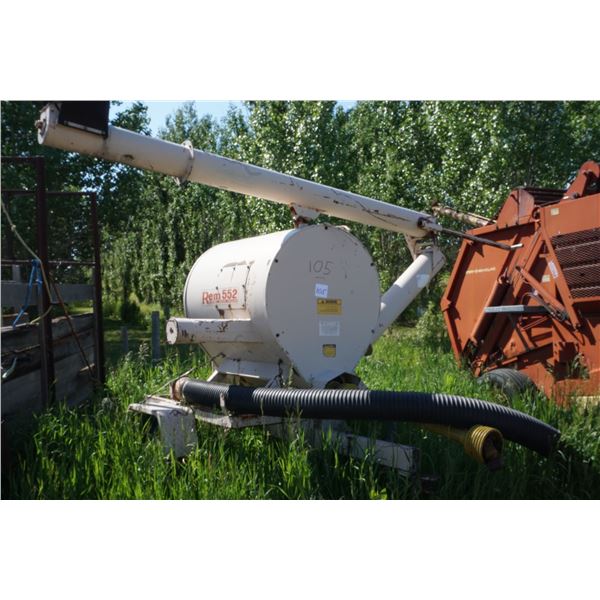 Rem 552 Grain Vacuum