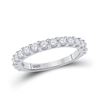 Image 1 : Pave-set Diamond Single Row Wedding Band 1 Cttw 14kt White Gold