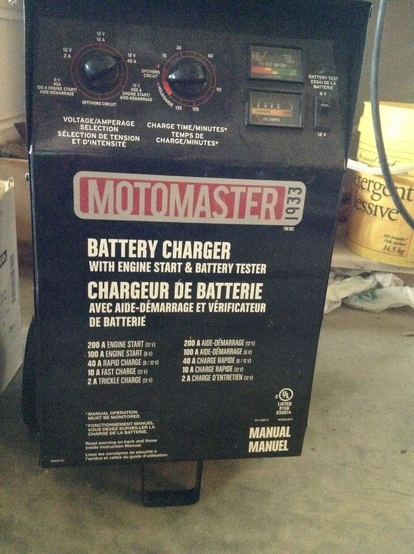 Motomaster Battery Charger Motomaster Battery Charger