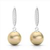 Image 1 : 0.18 ctw Micro Pave VS/SI Diamond with Pearl Earrings 18k White Gold - REF-25W9H