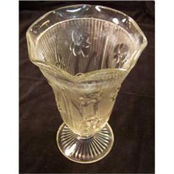 103: 9" Herring bone and Iris depression glass vase