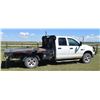 Image 2 : 2009 Dodge Ram 3500 Quad with bale bed
