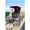 Image 1 : Doctor's buggy with collapsible top. pole, shaves, sleigh runners and detachable lantern