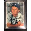 Image 1 : MICKEY MANTLE 1996 TOPPS CHROME #101 1952 BOWMAN COMMEMORATIVE RETRO