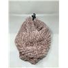 Image 1 : Pink Knit Infinity Loop Scarf