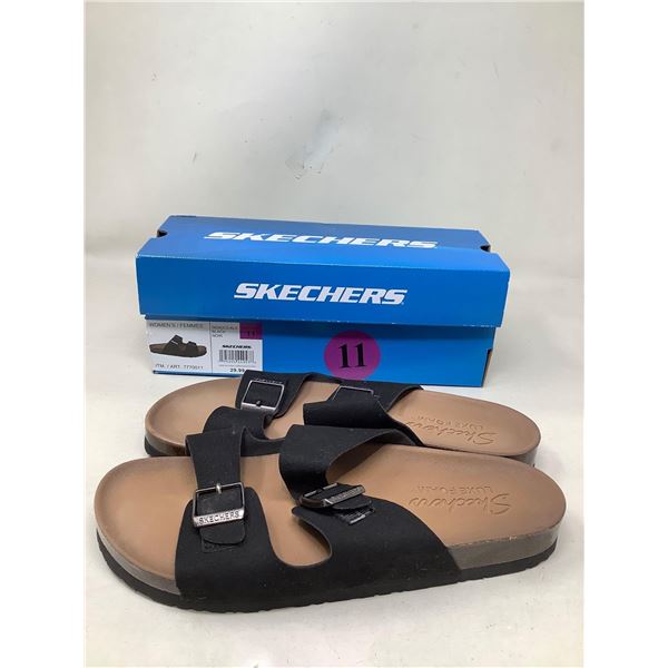 Sketchers Luxe Foam Sandals Size 11
