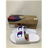 Image 1 : NEW White Champion Slides Size 7