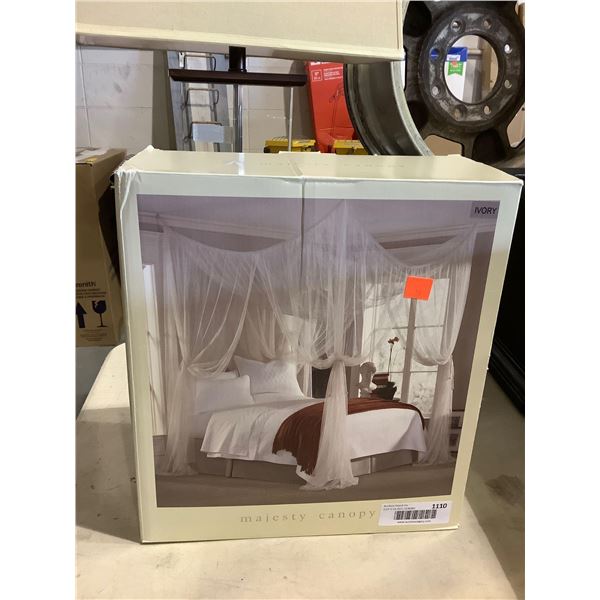 Majesty Bed Canopy (76in W x 84in L x 96in H)