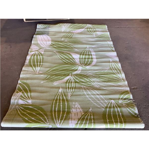 Outdoor Mat (7ft 11in x 4ft 11in) (Slight damage)