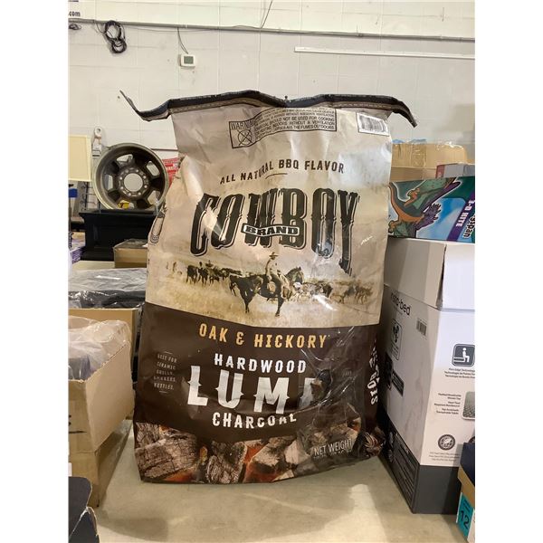 Cowboy Oak and Hickory Hardwood Lump Charcoal (8.16kg)