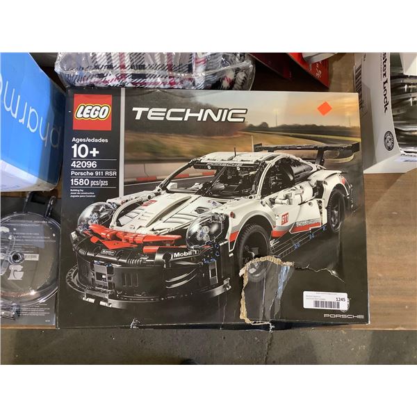 Lego Technic Porsche 911 RSR Set