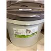 Image 2 : USD Kitchen Waste Collector (7L) Lot of 2