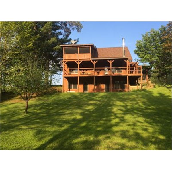 7-day Vacation Rental at Steelhead Lodge for up to 4 people