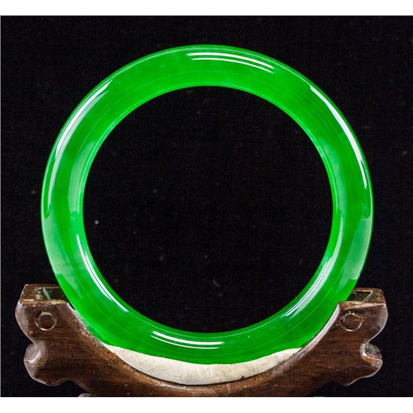 Chinese Green Jadeite Bangle