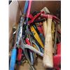 Image 3 : BOX AND CRATE OF HAND TOOLS, HAMMERS, SANDERS, DRYWALL TOOLS