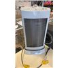 Image 2 : AUDIOBAHN CAR SUB AND HONEYWELL HEATER