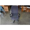 Image 1 : BLACK ROLLING OFFICE CHAIR