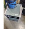 Image 2 : STANDING HOSE REEL AND SAND BLASTER BUCKET