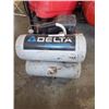 Image 1 : DELTA DUAL TANK SHOPMASTER AIR COMPRESSOR WORKING