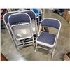 Image 1 : 4 folding chairs