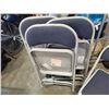 Image 2 : 4 folding chairs