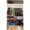 Image 4 : BOX OF HO SCALE TRAIN PROJECTS - CARS WITH WORKING ENGINE, POWER SUPPLY, DECALS, AIR BRUSH, WIRES, E