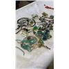 Image 8 : LOT OF JEWELLERY - RHINESTONE, BEADED, GLASS, ETC