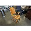 Image 1 : MAPLE FOLDING ROCKING CHAIR