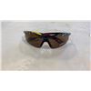 Image 2 : NEW PAIR OF RYDERS AERO R196 SUNGLASSES WITH INTERCHANGEABLE LENSES AND CASE - RETAIL $49