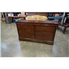 Image 2 : Solid wood 6 drawer modern dresser