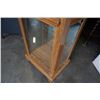 Image 3 : OAK FINISH GLASS DISPLAY CABINET WITH SIDE DOORS
