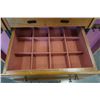 Image 8 : OAK LIFT TOP JEWELRY CABINET