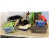 Image 1 : WAX WARMER, CROCK POT - NO LID, STRING LIGHTS AND ESTATE GOODS