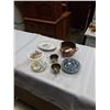 Image 1 : LOT OF CHINA DECORATIVE PLATES AND METAL SERVING PIECES - COPPER, BRASS