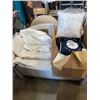 Image 1 : Lot of designer pillows, mattress pad and covers