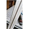 Image 2 : 16 PIECES 3/8 X 1 1/4 INCH BATTEN STRIPS