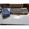 Image 1 : Poker chip set and roll up picnic pad