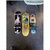 Image 1 : 3 SKATEBOARDS - PRIMITIVE, GLOBE AND CHANCE