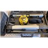 Image 2 : LAZERPRO LASER LEVEL AND WAGNER PAINT GUN