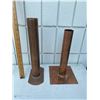 Image 1 : Copper stands