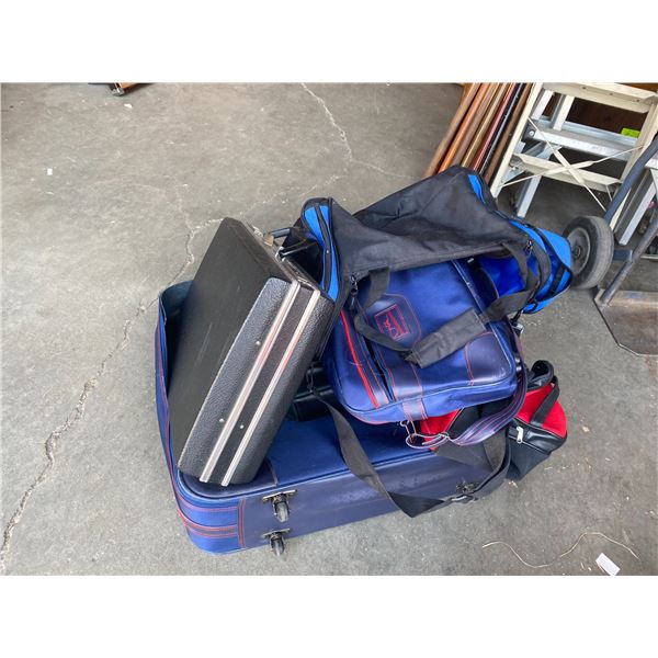 Lot suitcase, bags, brief case